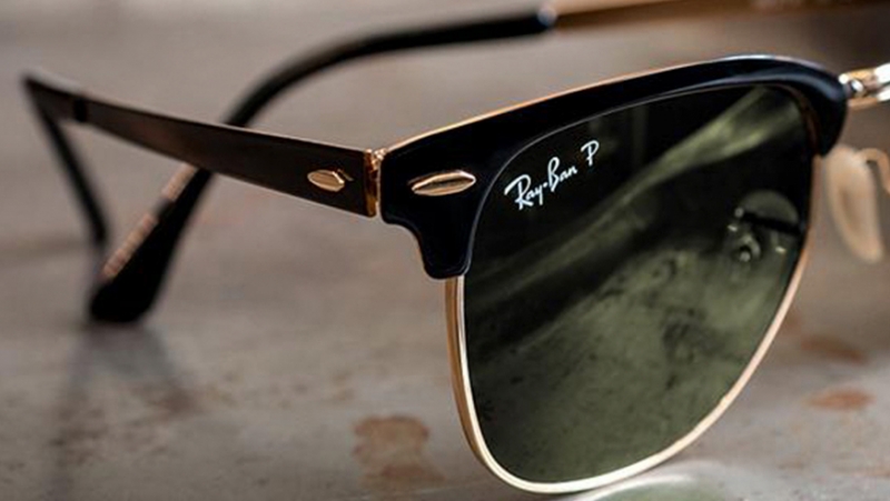 Facebook выпустит «умные» очки